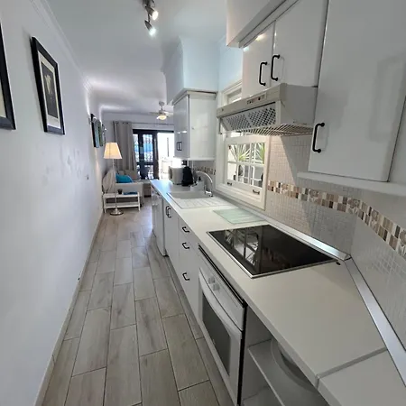 Marina Suite# Luxury Amarilla Golf Appartement *